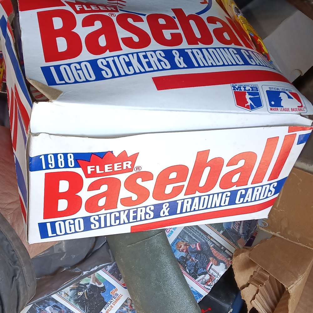 adidas white red blue Baseball Trading Card Box Graphic